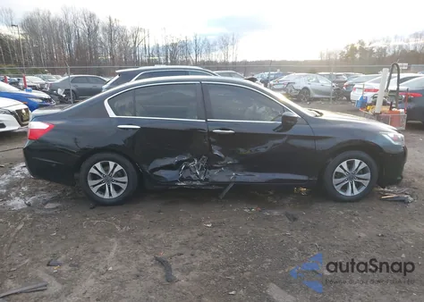 2015 Honda Accord Lx z USA, uszkodzony, nr VIN 1HGCR2F39FA265701